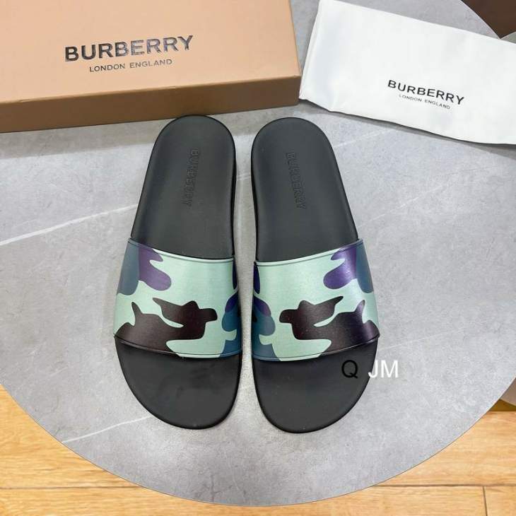 Picture of Burberry Slippers _SKUBurberrysz35-45JM08053316